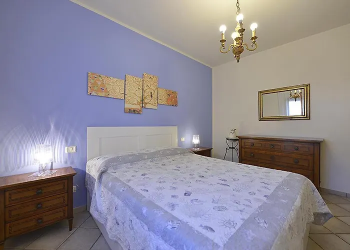 Sagittarius 1 דירה